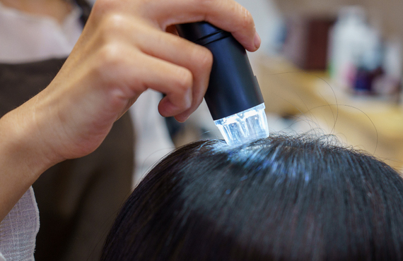 薄髪が気になる方必見！無料診断　HairEssense True16
